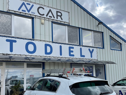 AZCAR8.png